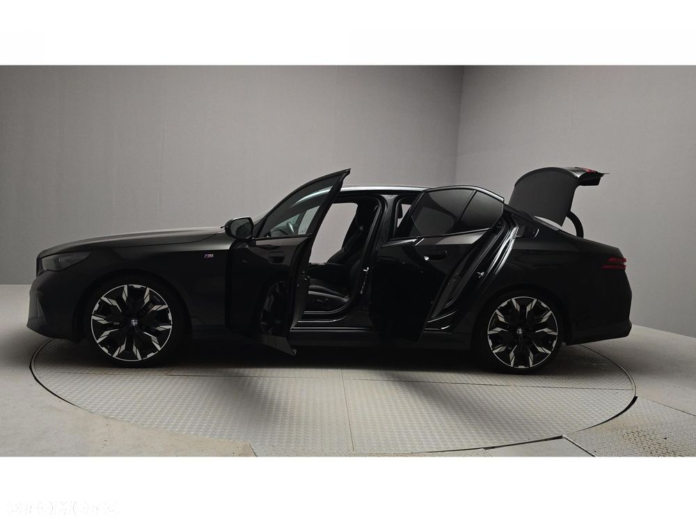 BMW Seria 5 - 10