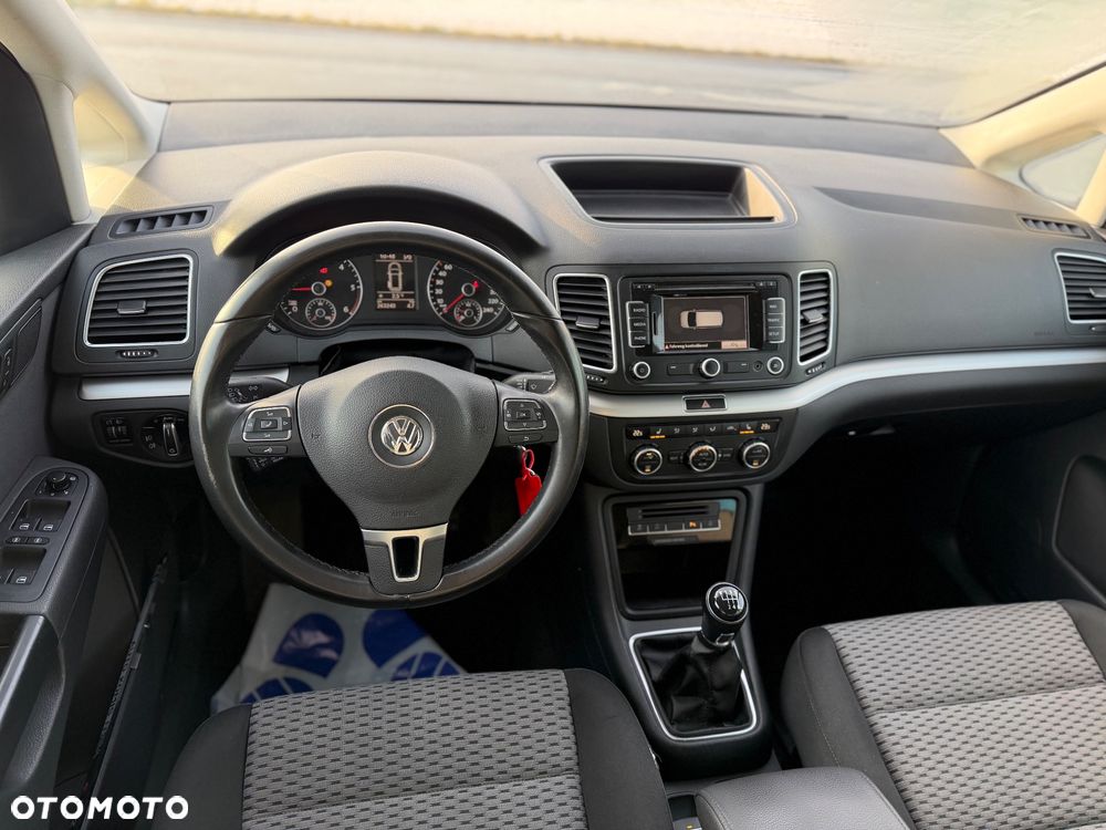 Volkswagen Sharan 2.0 TDI BlueMotion Technology Comfortline - 21