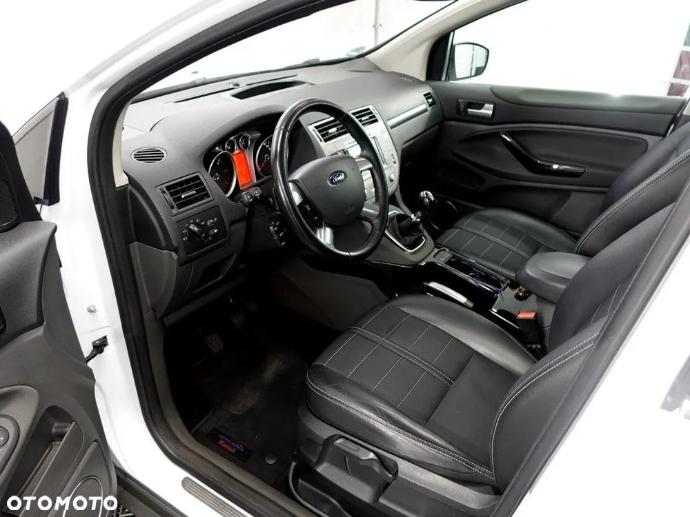 Ford Kuga 2.0 TDCi Titanium S - 11