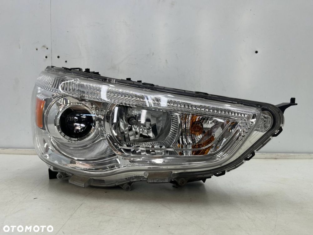Lampa reflektor Mitsubishi ASX I Outlander Sport 10-19r. PRAWA przednia SOCZEWKA H11 HB3 Europa - 1