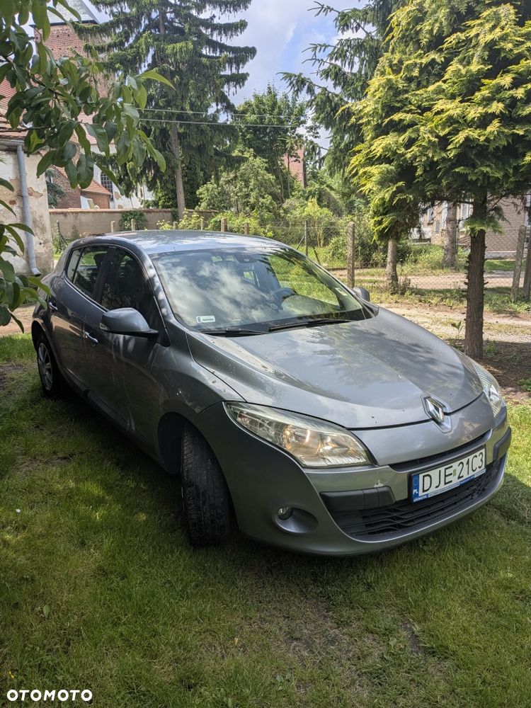 Renault Megane - 2