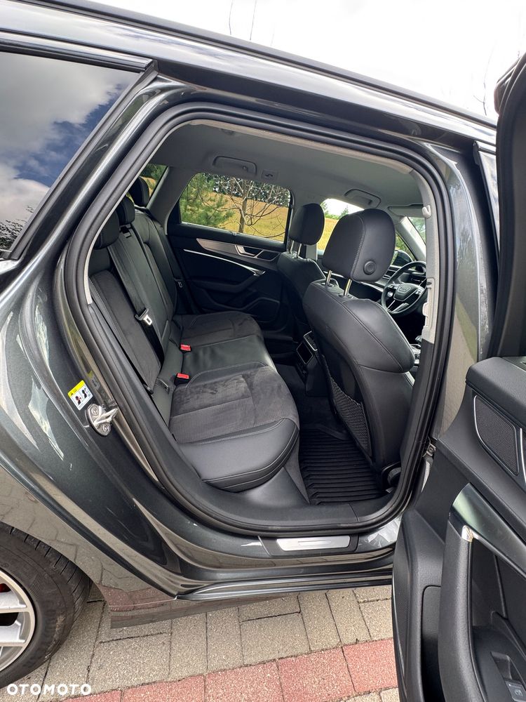Audi A6 Avant 55 TFSI e quattro S tronic S line - 25