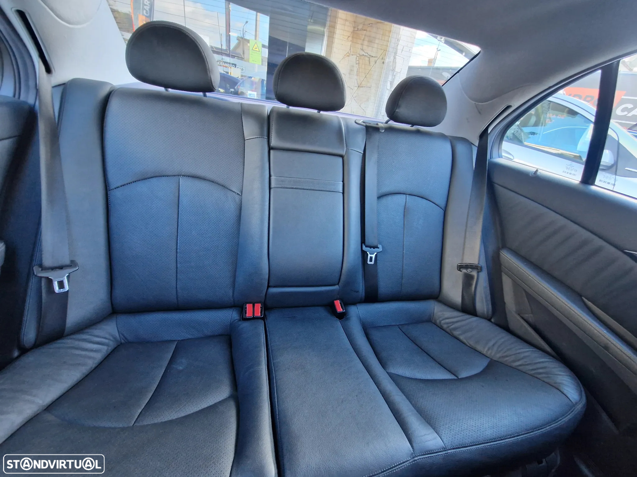 Mercedes-Benz E 400 CDi Avantgarde - 12