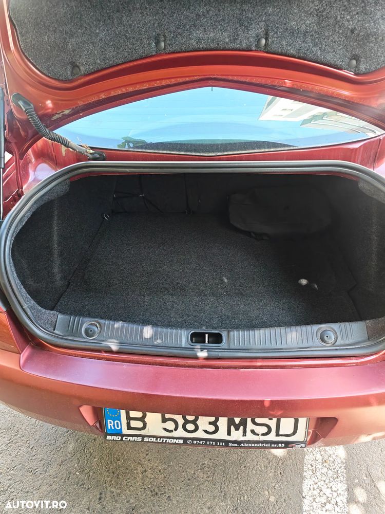Renault Megane II 1.5 dCi Authentique - 11