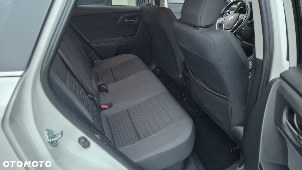 Toyota Auris - 8