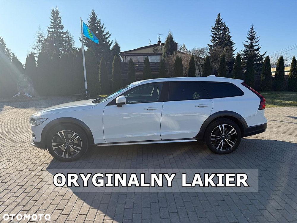 Volvo V90 Cross Country - 8