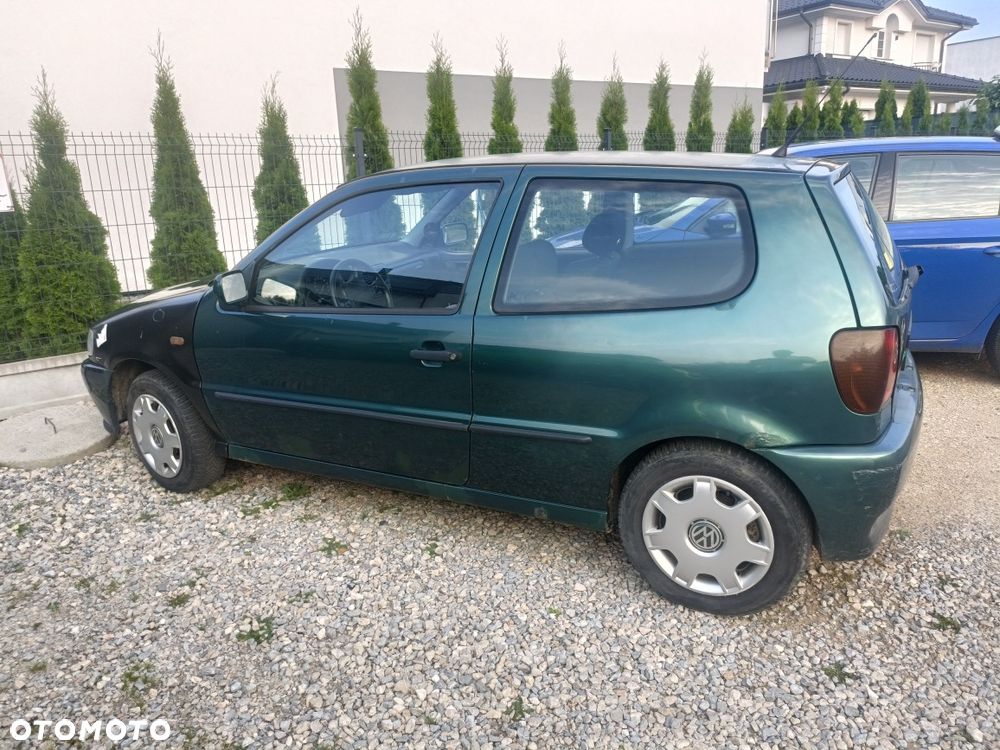 Volkswagen Polo - 1