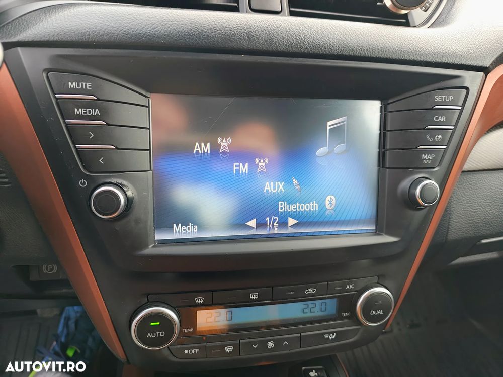 Toyota Avensis 2.0 D-4D Executive Terracotta - 21