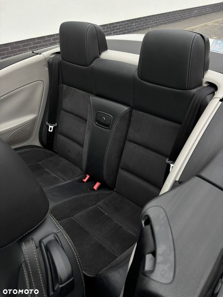 Volkswagen Eos - 15