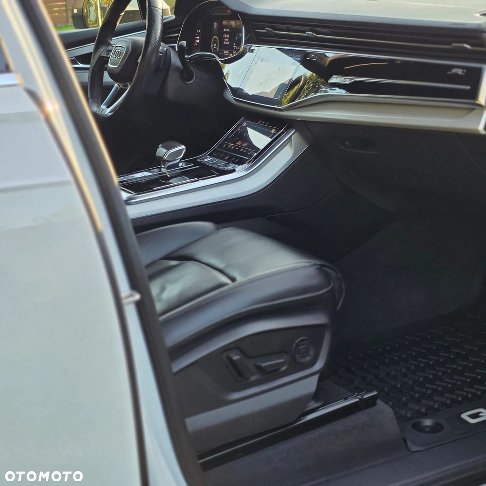 Audi Q7 55 TFSI e quattro tiptronic S line - 25