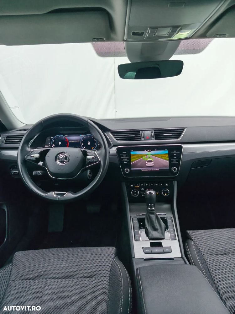 Skoda Superb 2.0 TDI DSG Style - 8