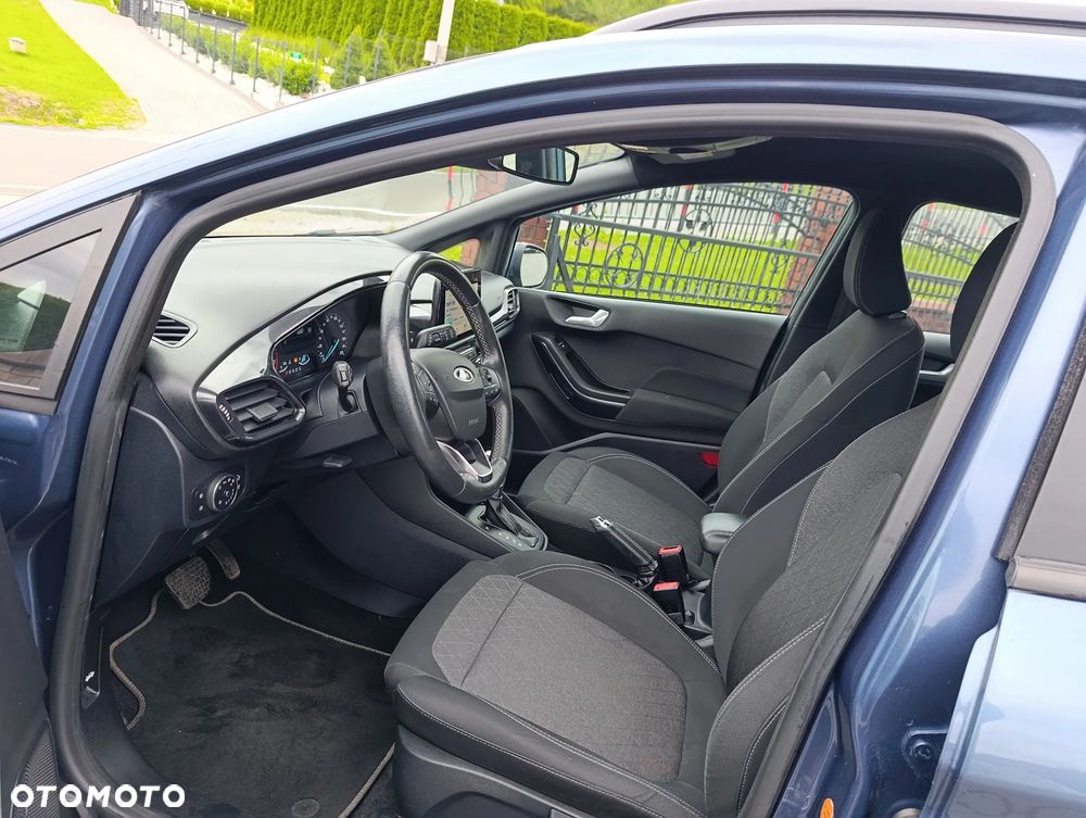 Ford Fiesta - 8
