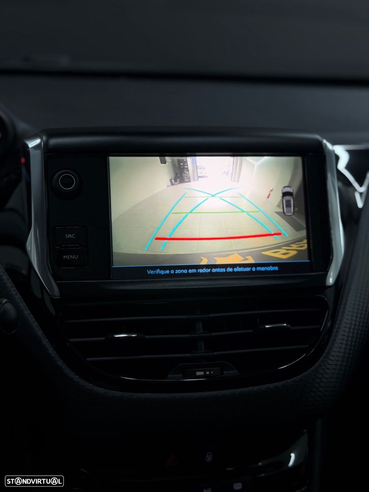 Peugeot 2008 1.2 PureTech Crossway - 37