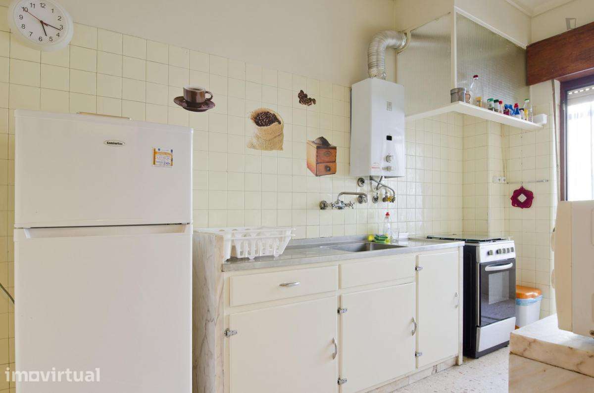 Quarto - localizado em São Bento Lisbon - Grande imagem: 4/19