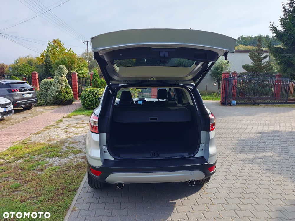 Ford Kuga 2.0 TDCi 4x2 Titanium - 31