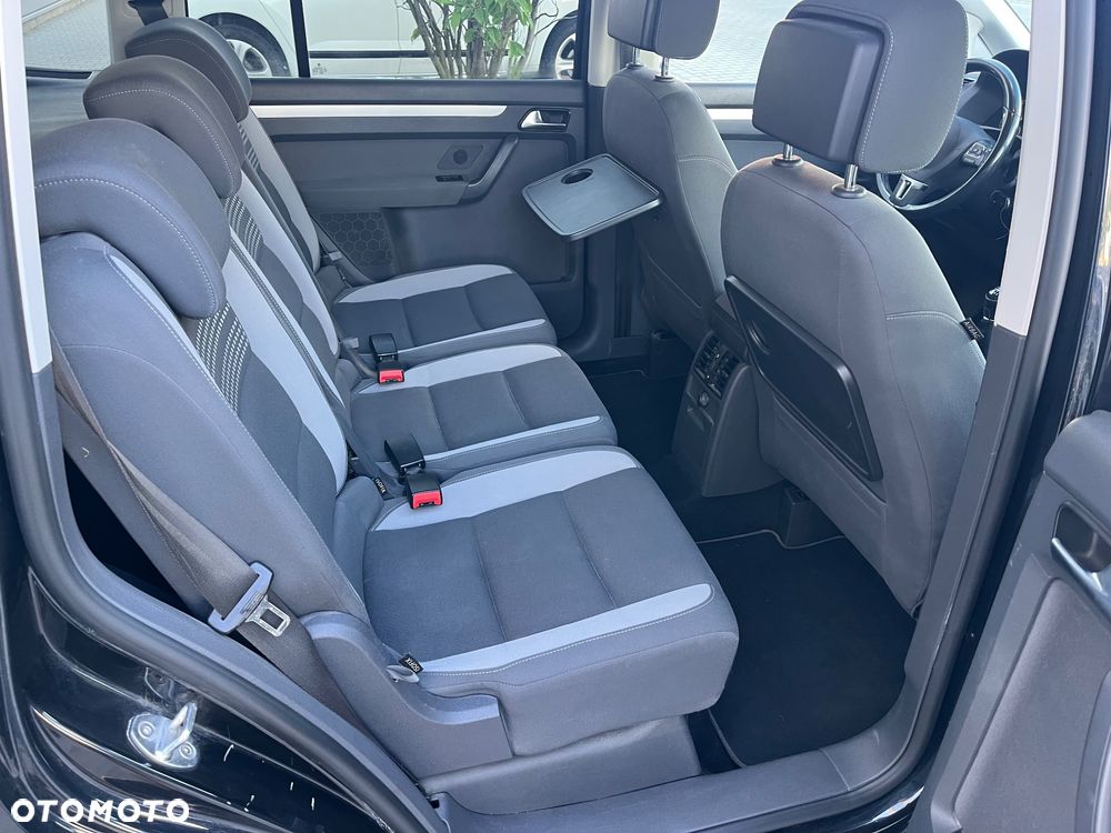 Volkswagen Touran 2.0 TDI DPF Life - 22