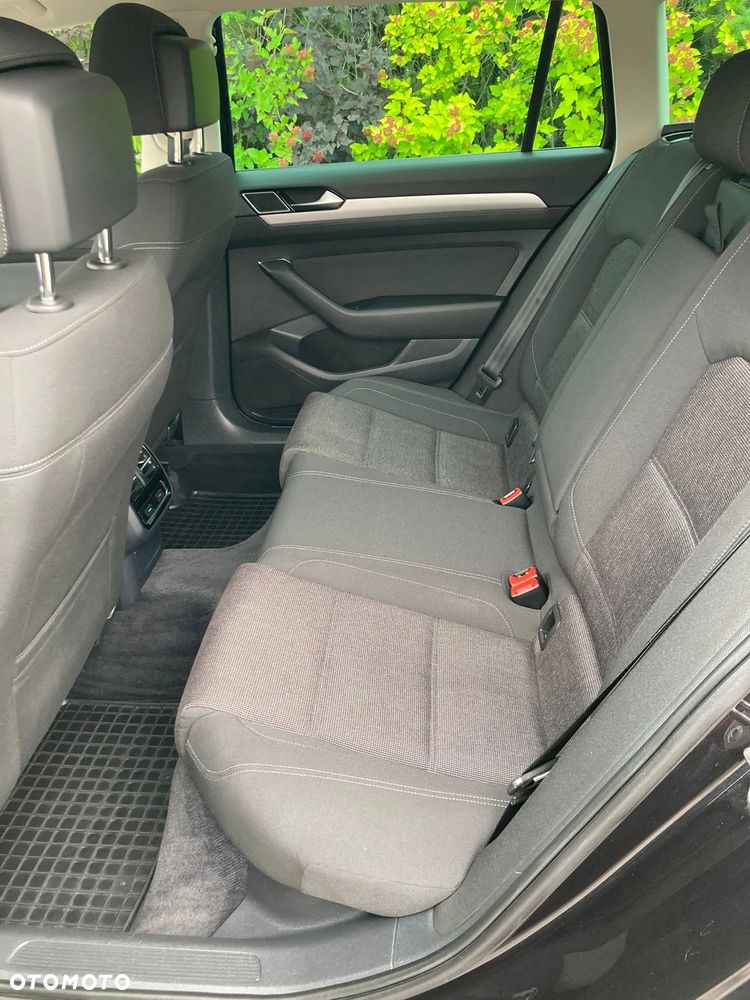 Volkswagen Passat 2.0 TDI BMT Comfortline - 8