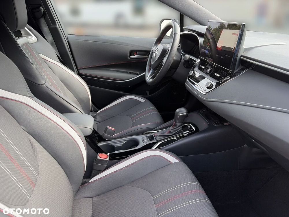 Toyota Corolla 1.8 Hybrid GR Sport - 13