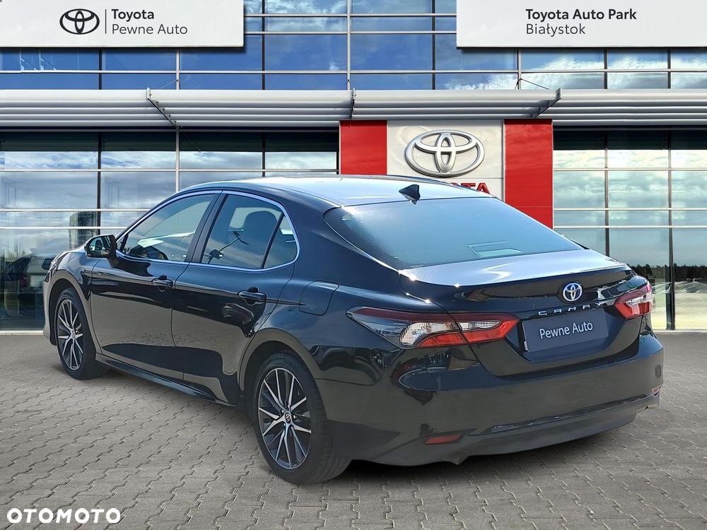 Toyota Camry 2.5 Hybrid Prestige CVT - 3
