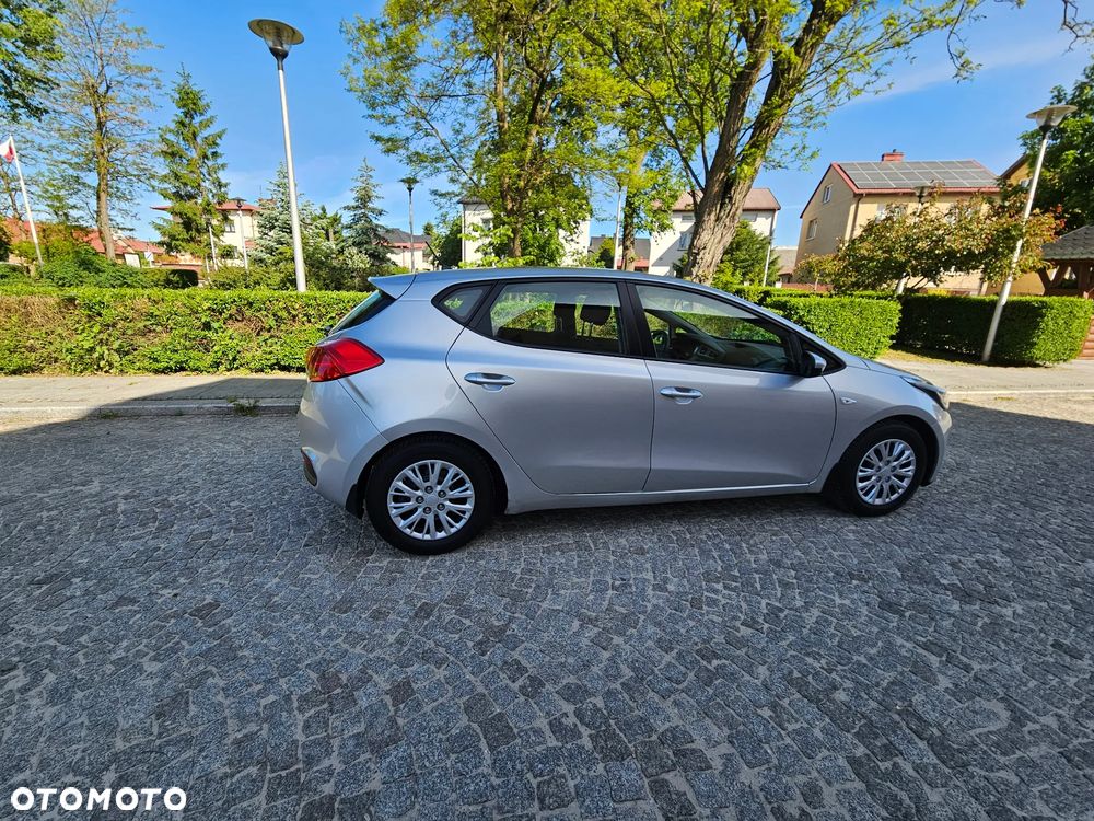 Kia Ceed 1.4 Business Line - 8