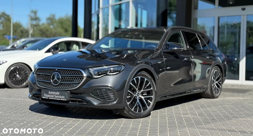 Mercedes-Benz Klasa E 300de 4Matic All-Terrain 9G-TRONIC - 2