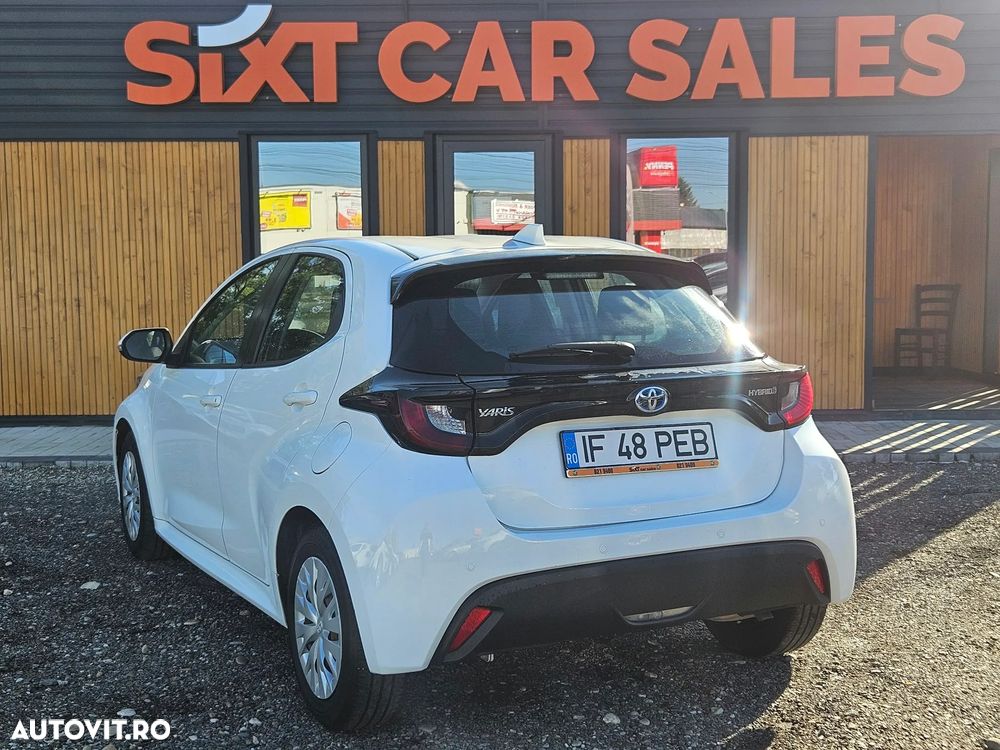 Toyota Yaris - 4