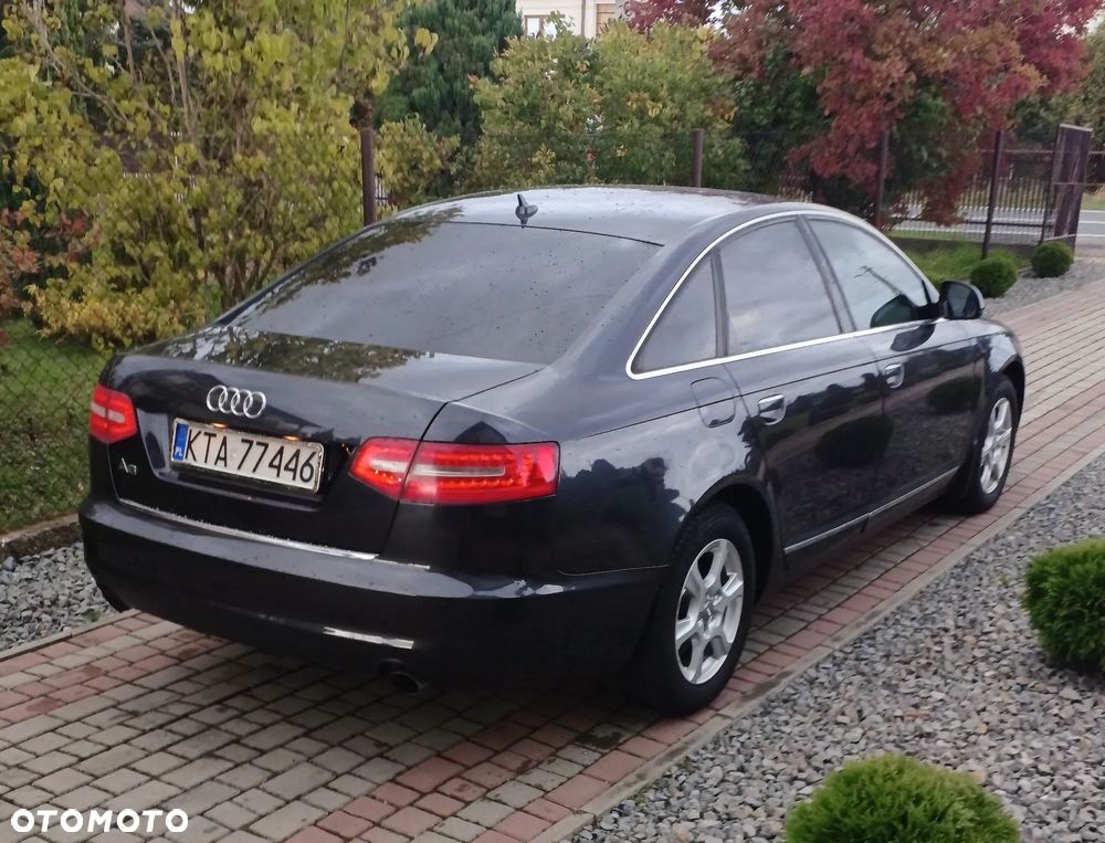 Audi A6 - 6