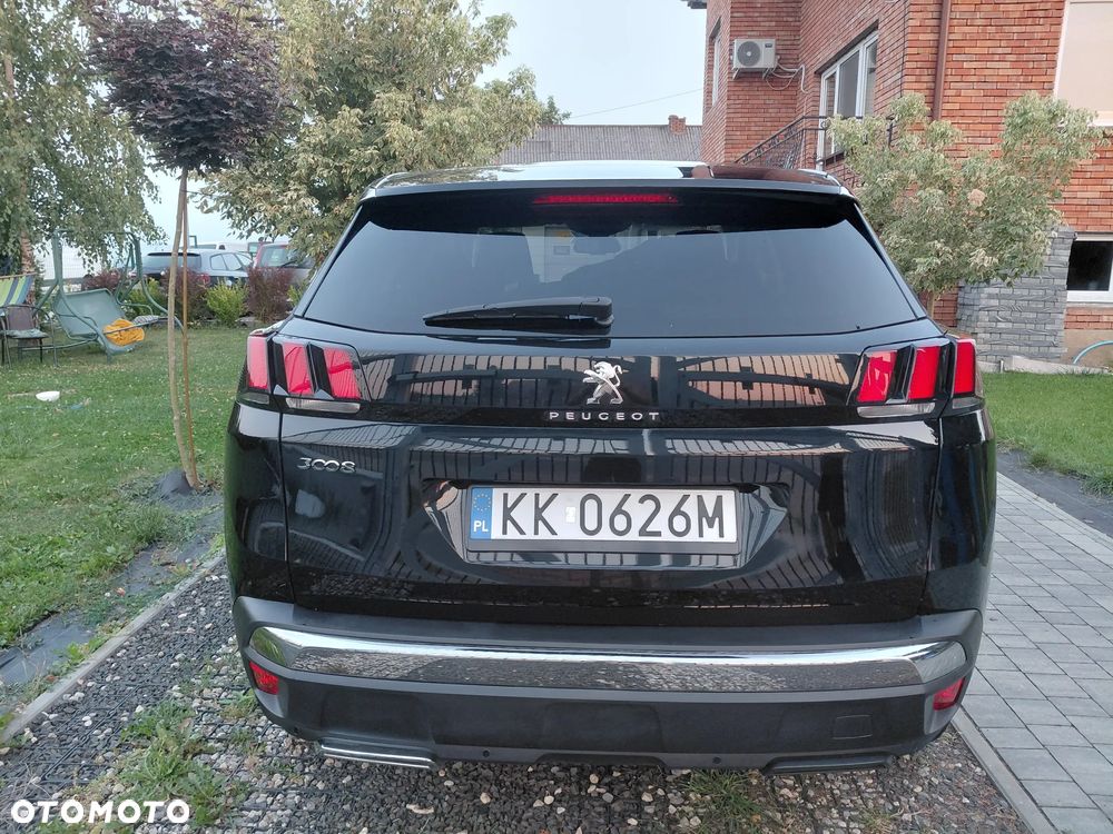 Peugeot 3008 1.2 PureTech GPF Active S&S EAT8 - 9