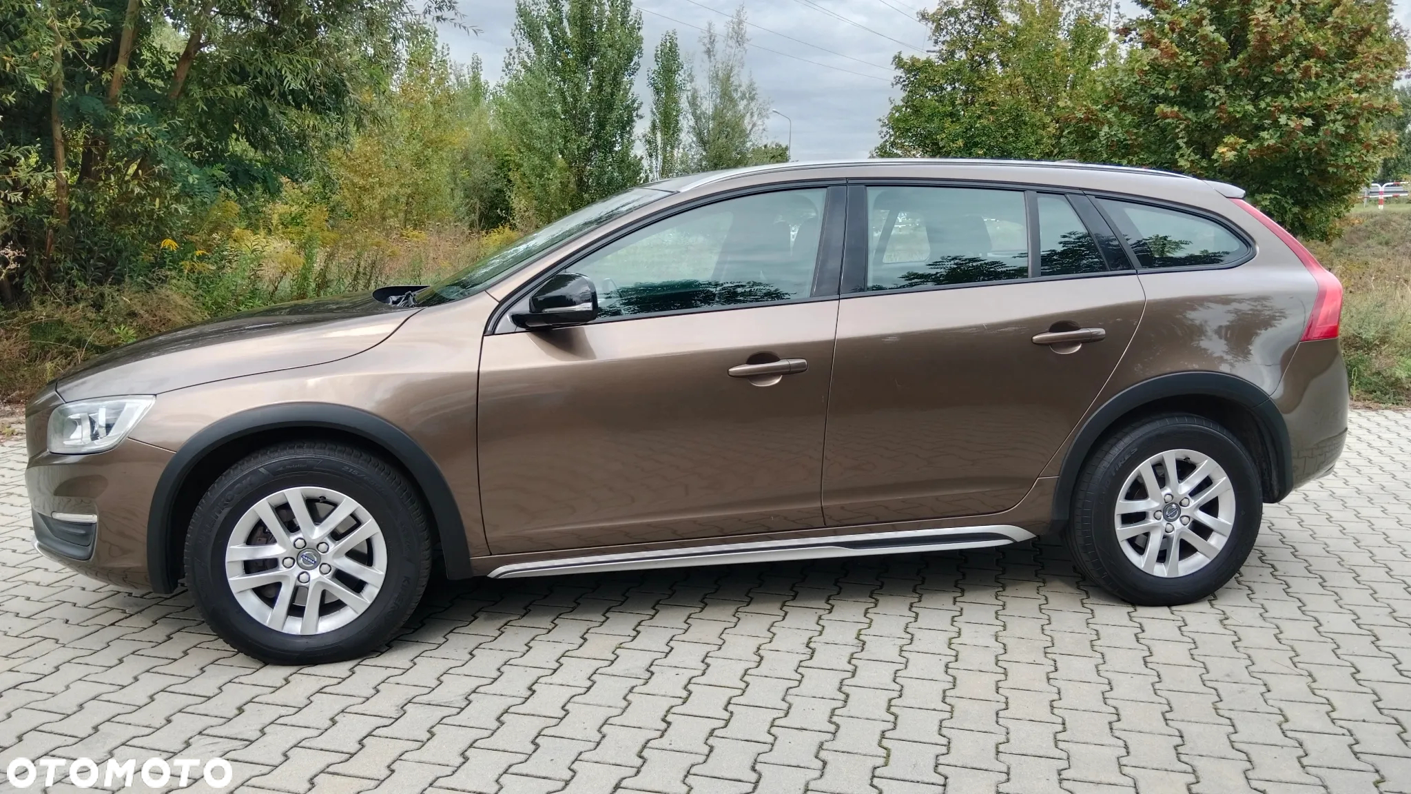 Volvo V60 Cross Country - 7