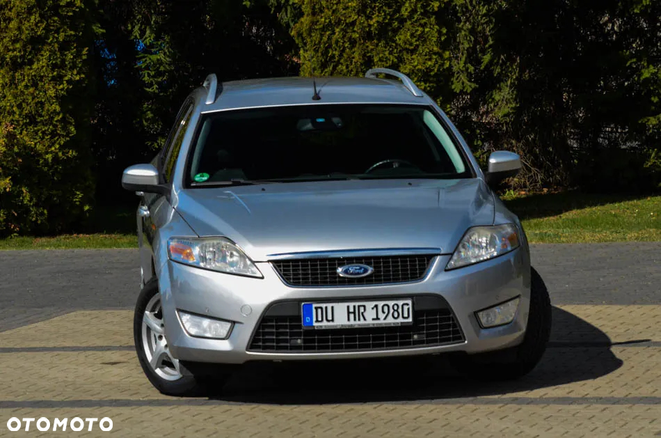Ford Mondeo 2.0 Ambiente - 8