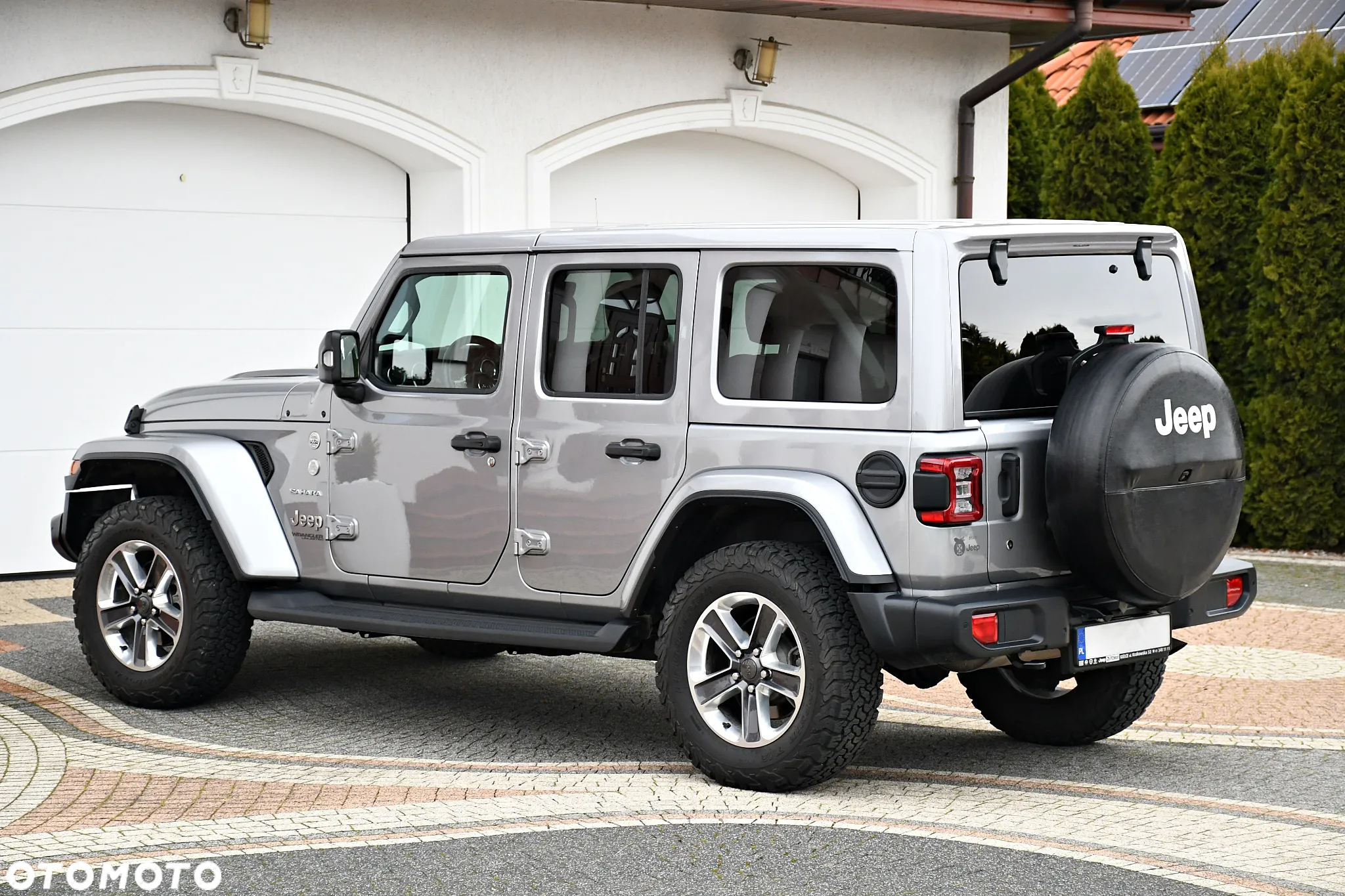 Jeep Wrangler Unlimited GME 2.0 Turbo Sahara - 16