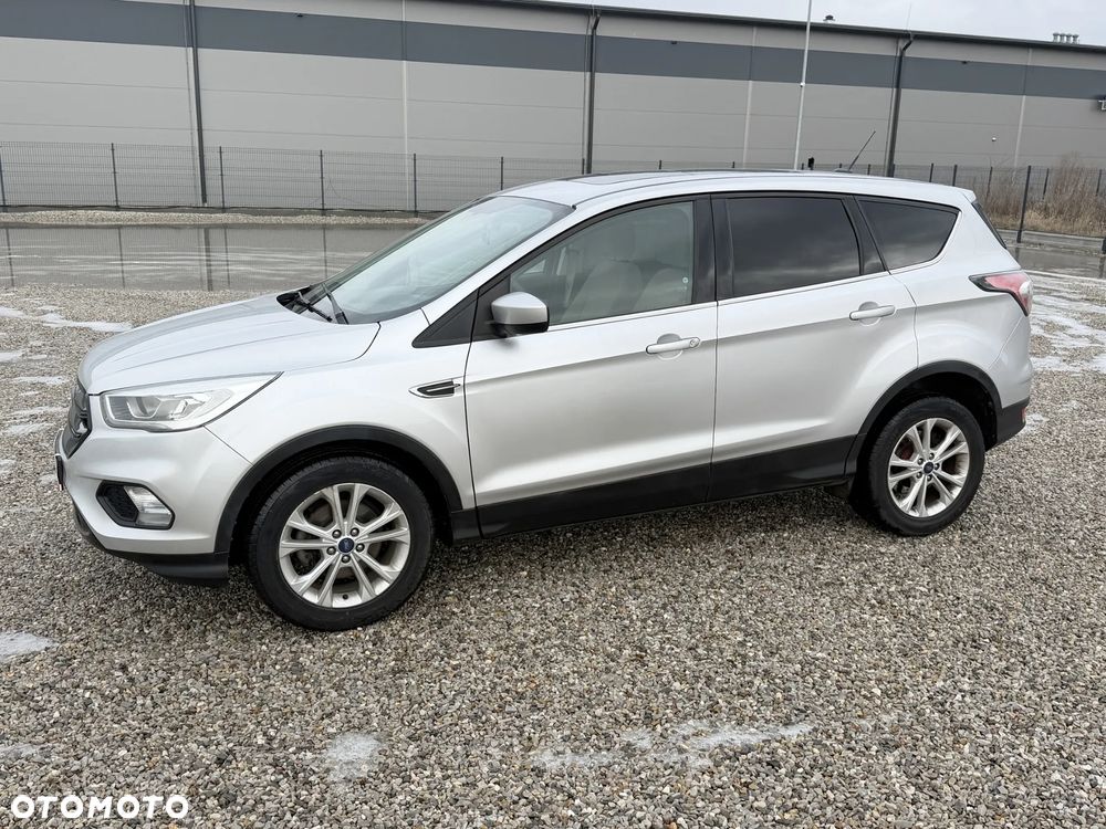 Ford Escape 1.5 EcoBoost AWD SE - 2