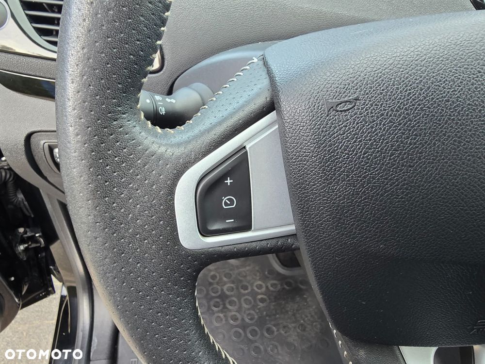 Renault Scenic Energy dCi 130 S&S Xmod Bose Edition - 37