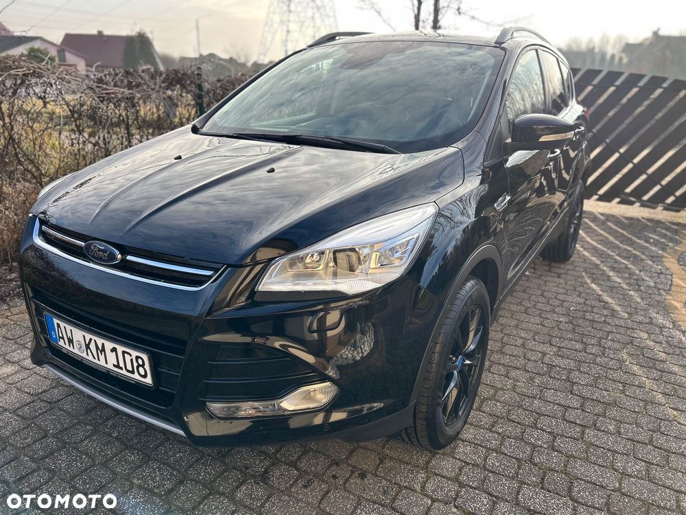 Ford Kuga 1.5 EcoBoost 2x4 Titanium - 8