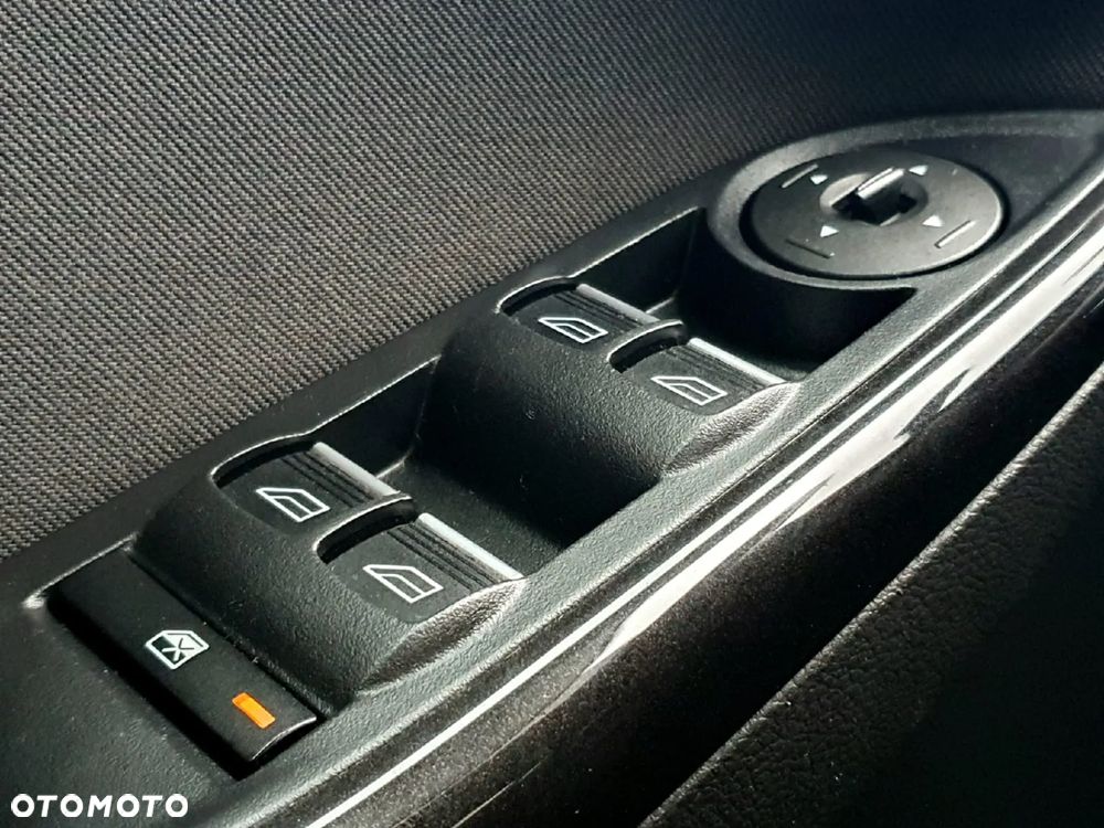 Ford Focus 1.5 EcoBoost Titanium ASS - 28