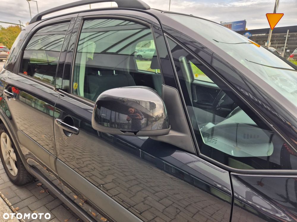 Suzuki Sx4 2009 photo 4