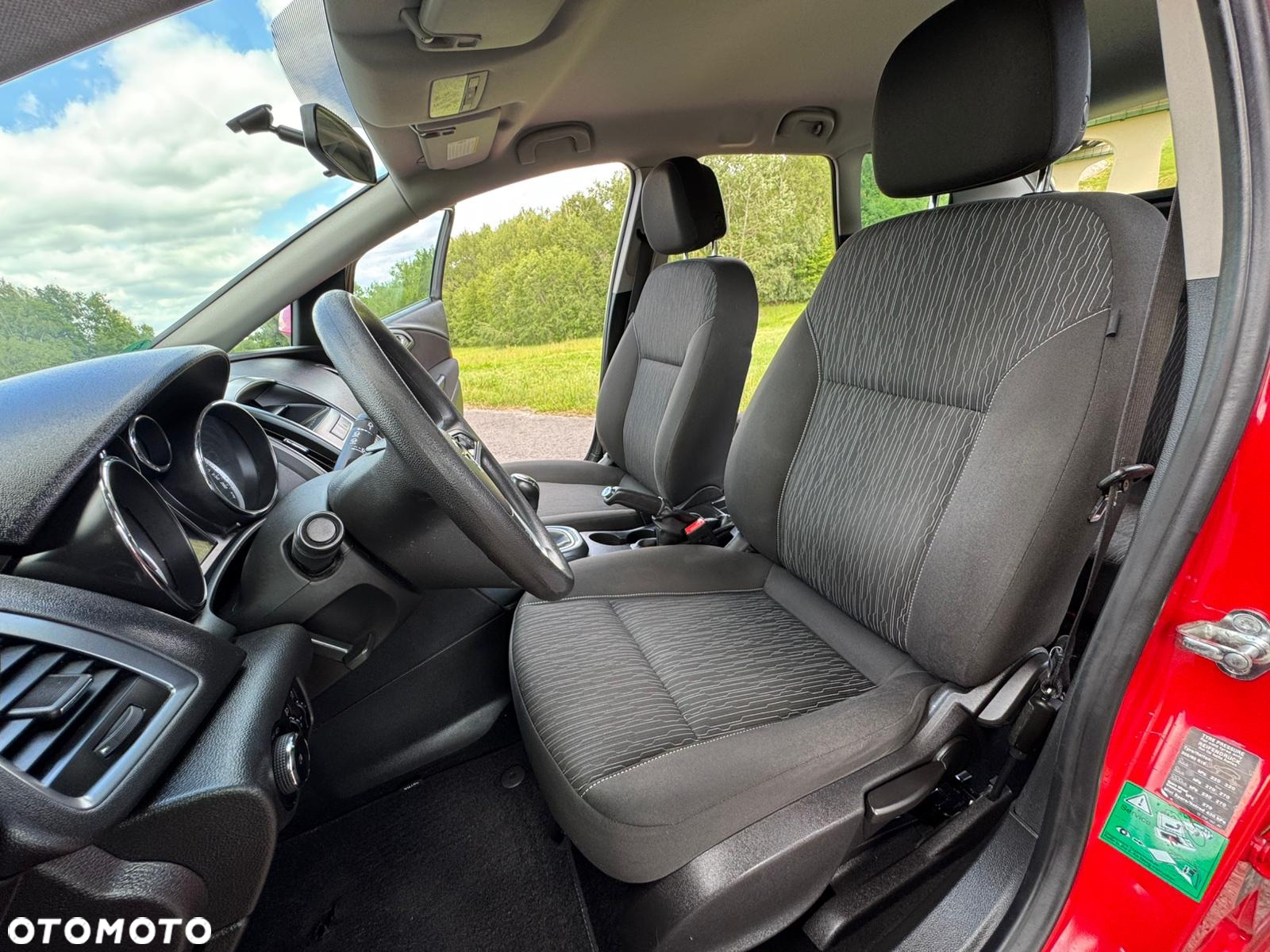 Opel Astra 1.6 Sports Tourer Innovation - 23