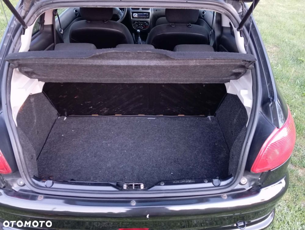 Peugeot 206 1.4 Trendy - 8