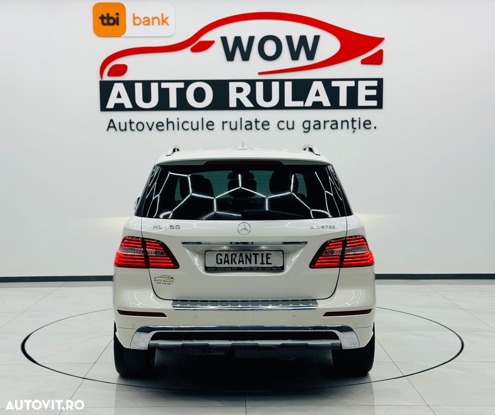 Mercedes-Benz ML 350 BlueTec 4MATIC Aut - 36