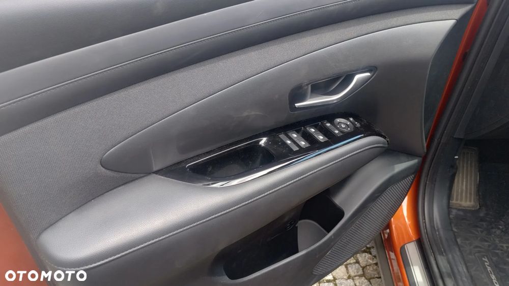 Hyundai Tucson 1.6 T-GDi 48V Platinum 4WD DCT - 8