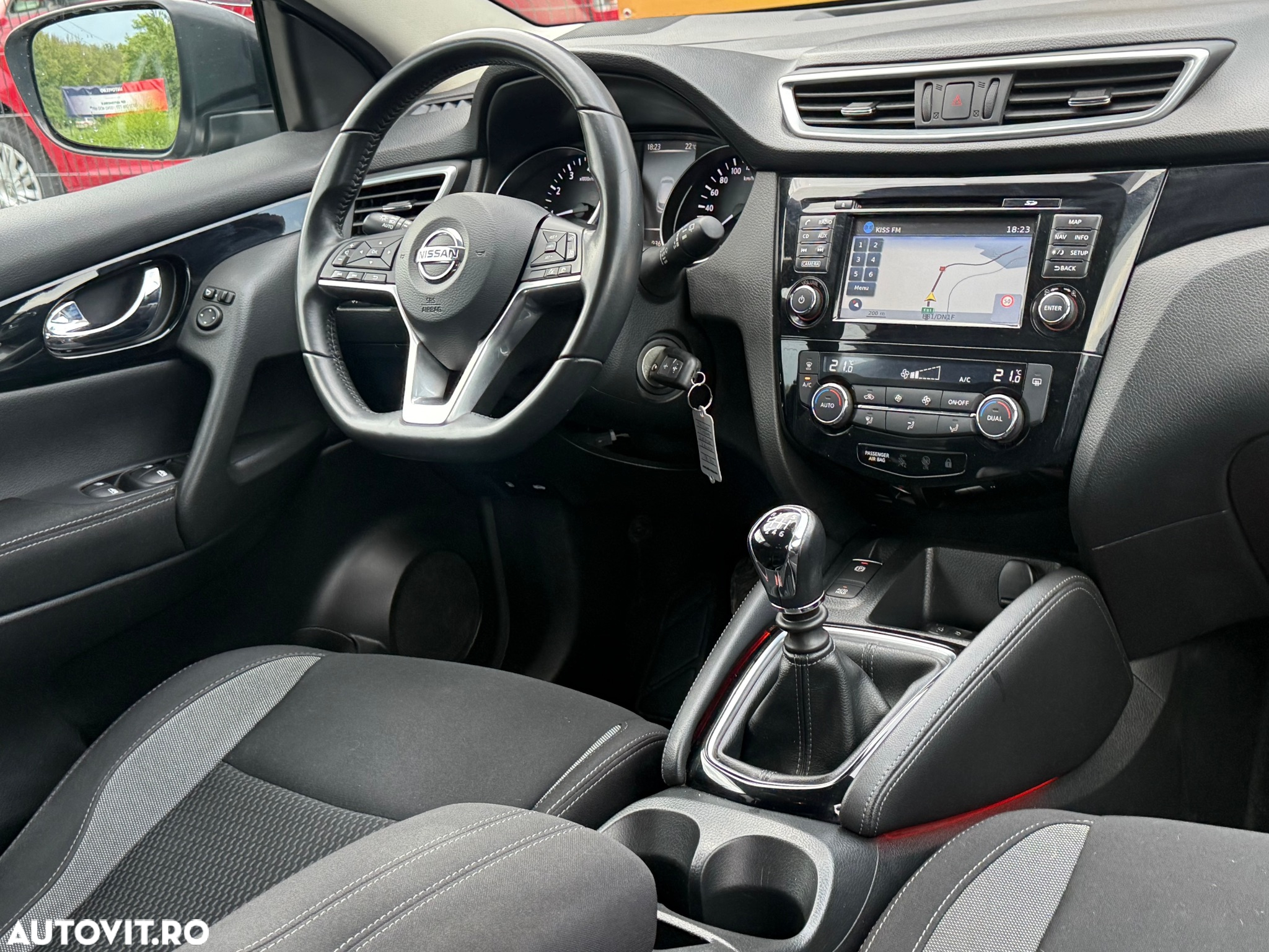 Nissan Qashqai 1.2 DIG-T TEKNA - 5