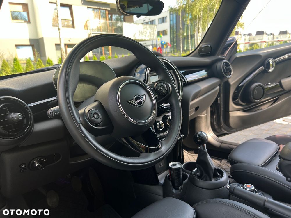 MINI Cooper S Standard - 22