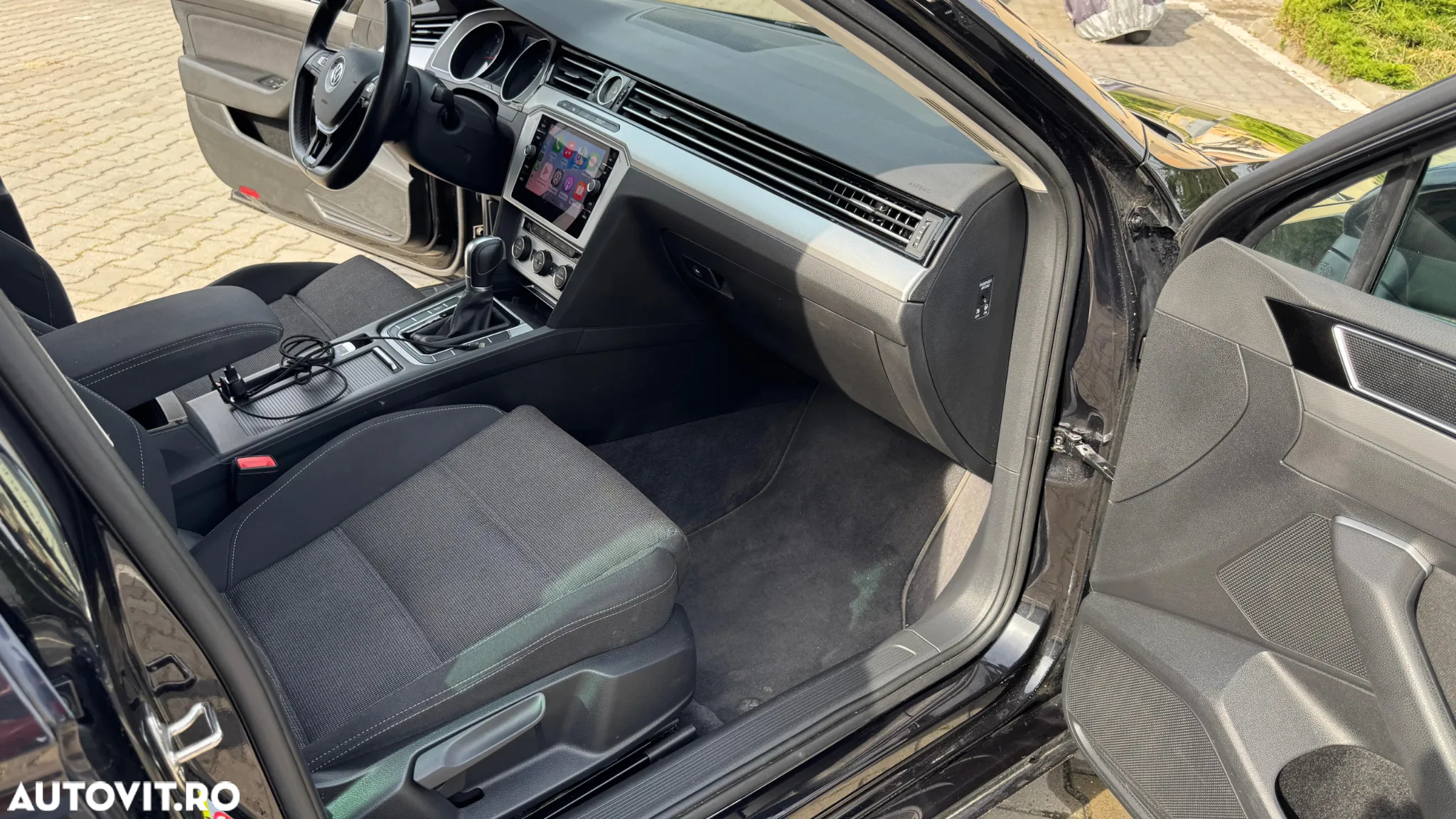 Volkswagen Passat Variant 2.0 TDI DSG (BlueMotion Technology) Comfortline - 21