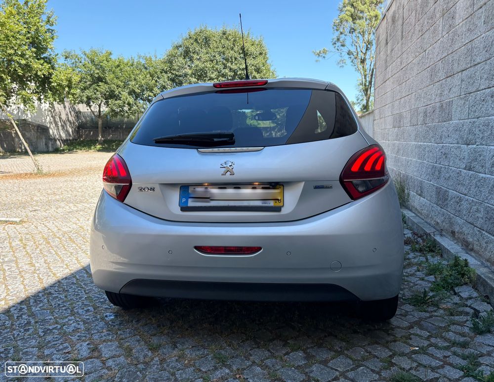 Peugeot 208 1.2 PureTech Style - 3