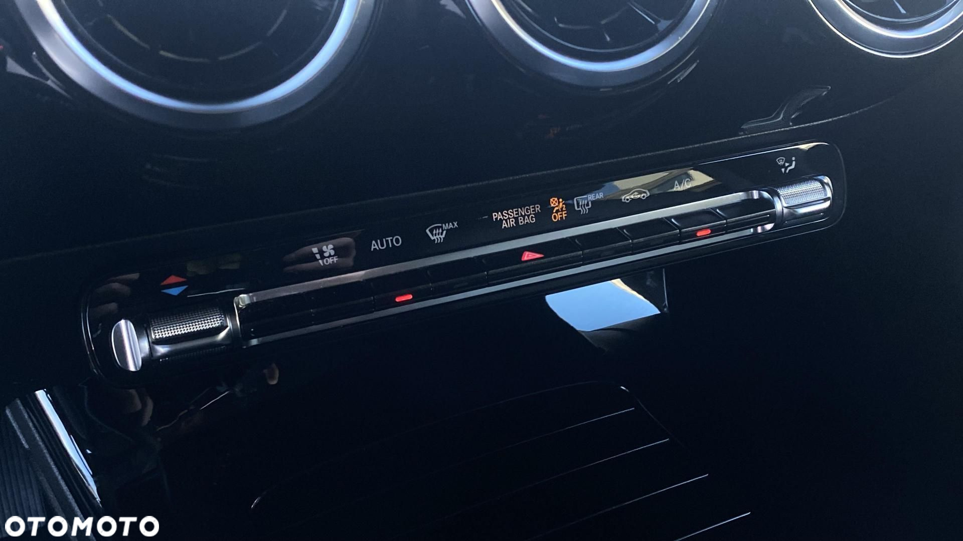 Mercedes-Benz CLA - 17