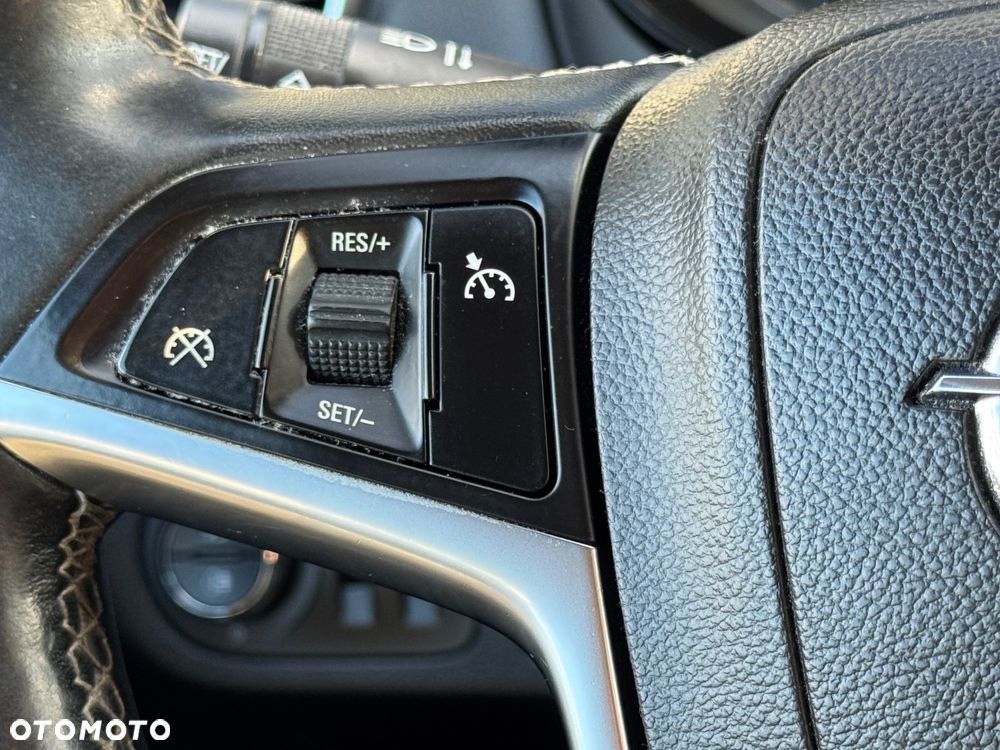 Opel Meriva 1.4 150 Jahre - 20