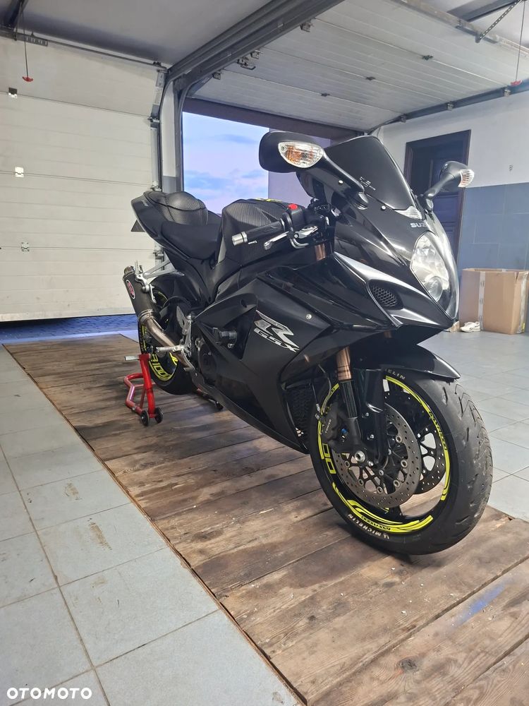 Suzuki GSX-R - 2