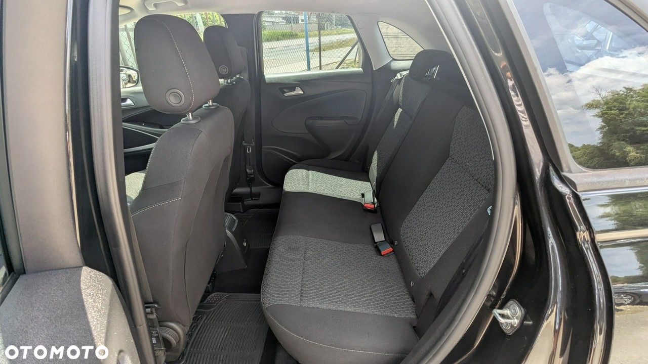 Opel Crossland X - 13