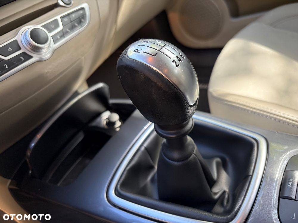 Renault Laguna 2.0 DCi Dynamique - 16