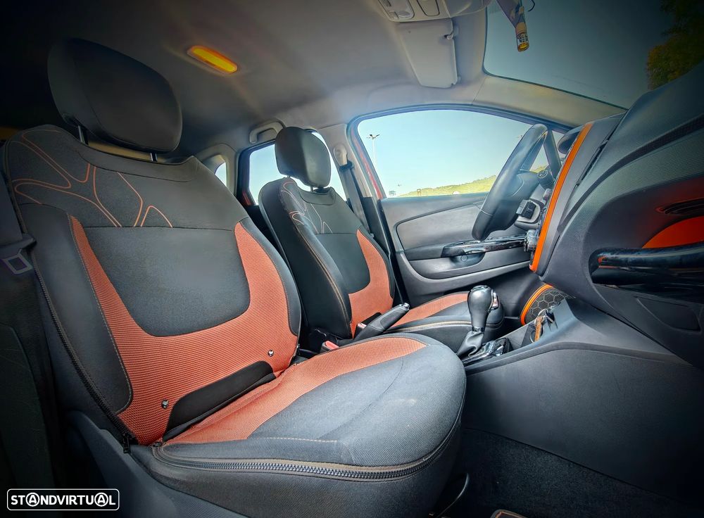 Renault Captur ENERGY TCe 120 EDC Elysee - 6